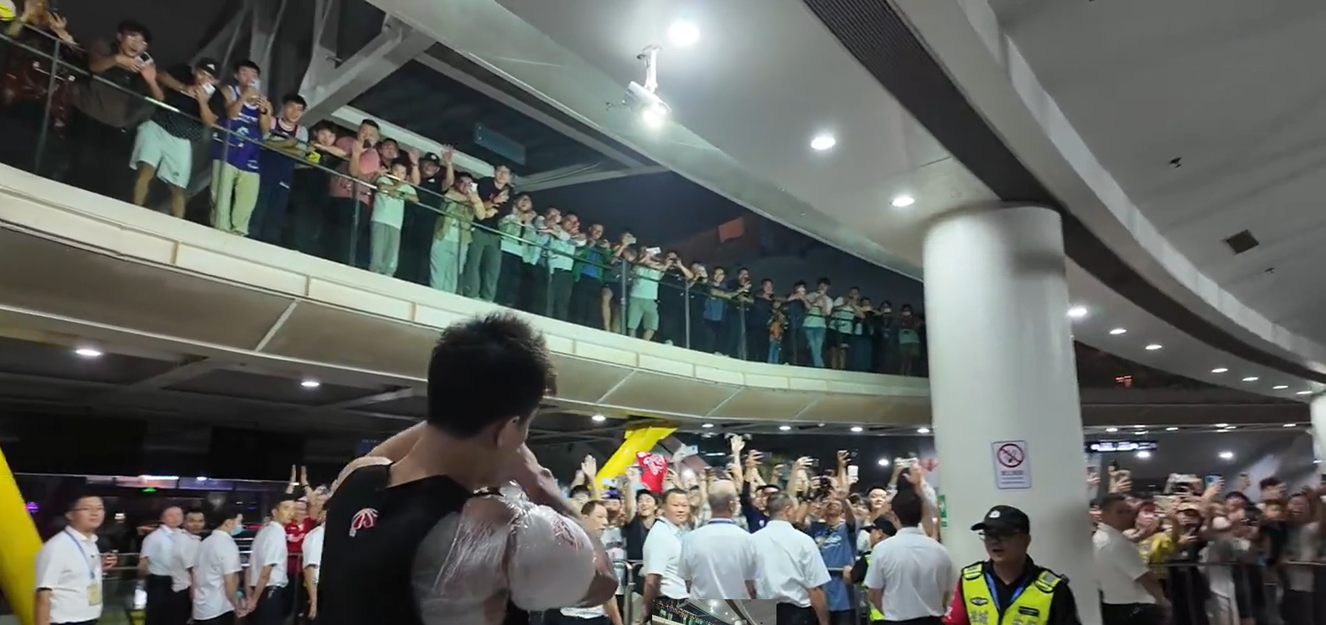 开云平台-关于“球迷故事：从支持到狂热，感人瞬间”的信息